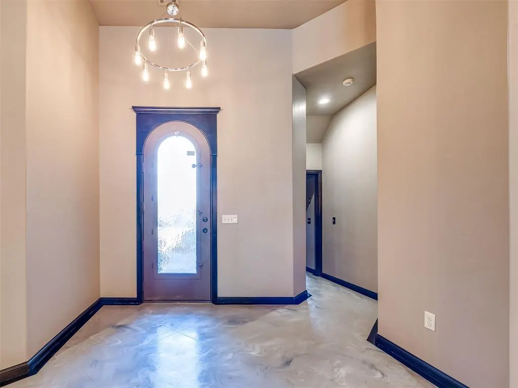 Photo 5 — 19705 Stratmore Way, Edmond, OK 73012