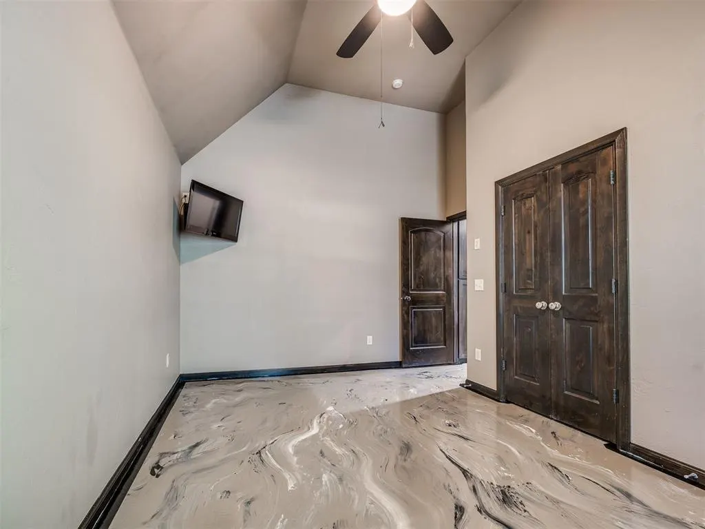 Photo 17 — 19705 Stratmore Way, Edmond, OK 73012