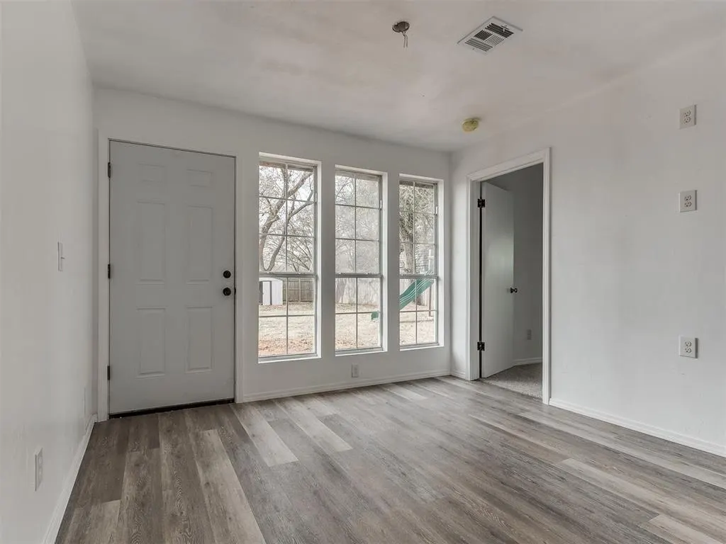 Photo 17 — 302 N Kimberly Avenue, Shawnee, OK 74801