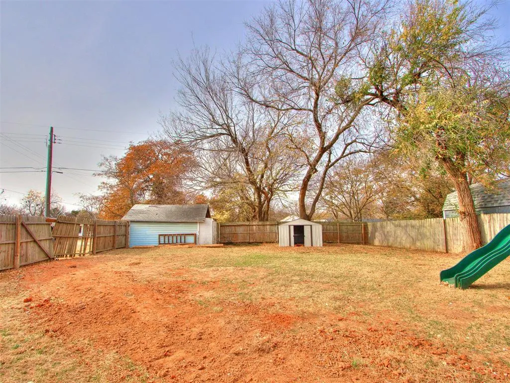 Photo 27 — 302 N Kimberly Avenue, Shawnee, OK 74801