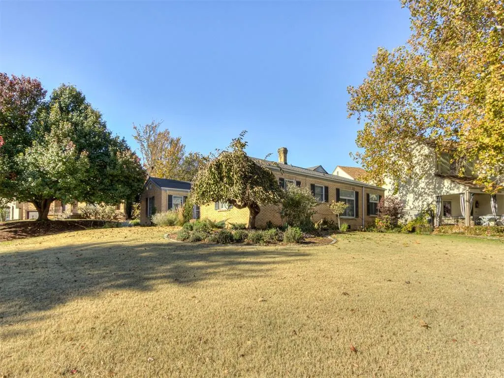 Photo 2 — 2933 Cummings Drive, Oklahoma City, OK 73107