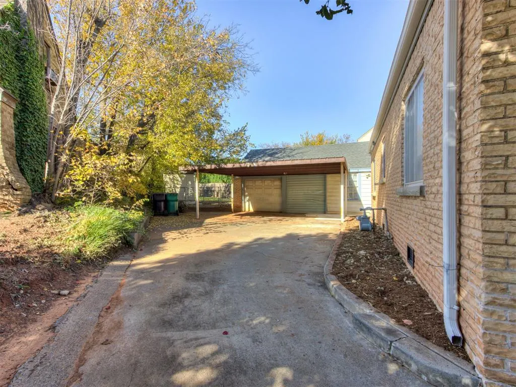 Photo 4 — 2933 Cummings Drive, Oklahoma City, OK 73107