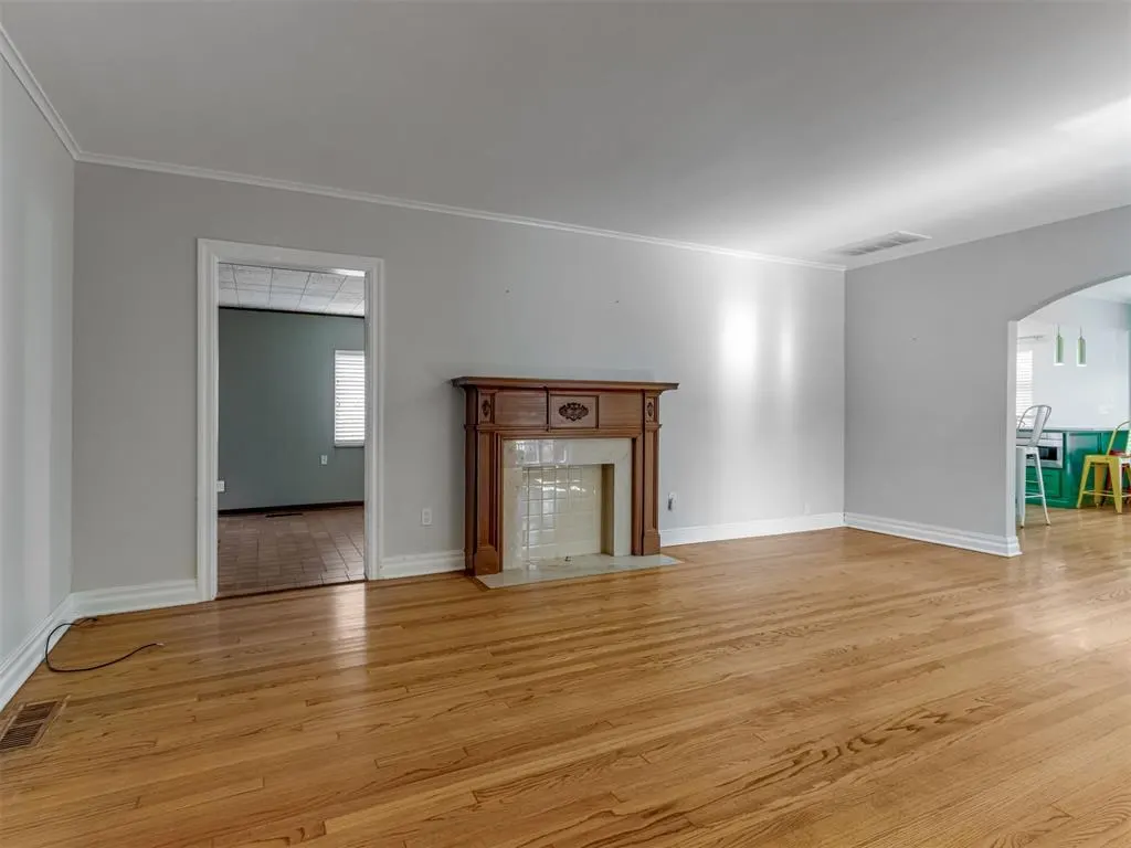 Photo 9 — 2933 Cummings Drive, Oklahoma City, OK 73107