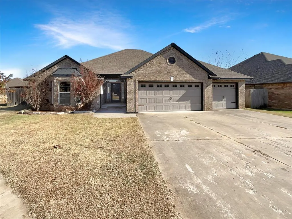 Front exterior — 9500 Shallow Lake Court, Oklahoma City, OK 73159