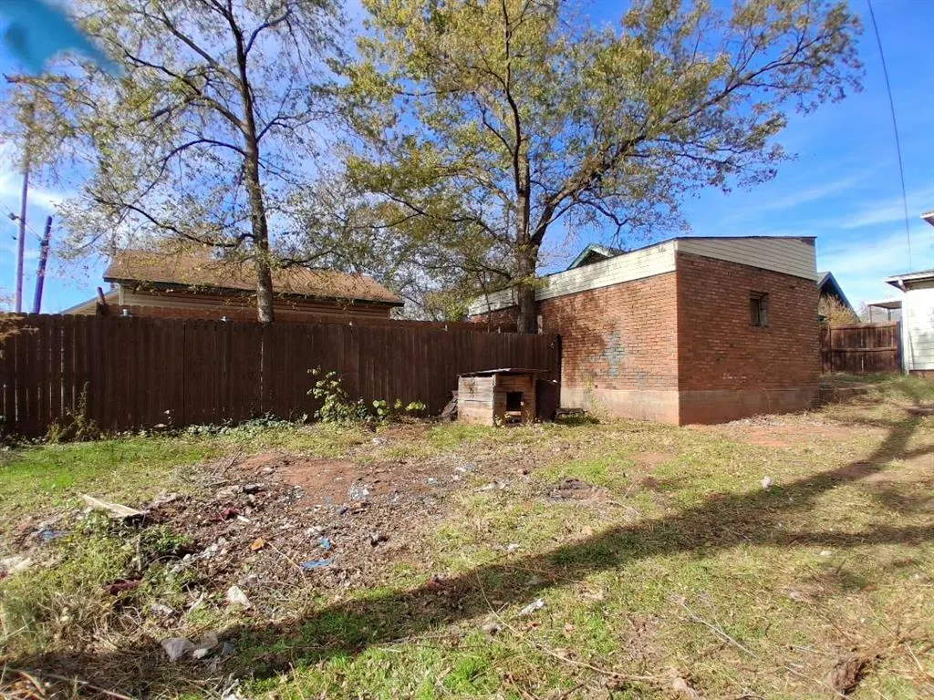 Photo 5 — 315 W 8th Street, Chandler, OK 74834