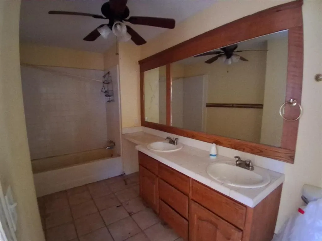Photo 11 — 315 W 8th Street, Chandler, OK 74834