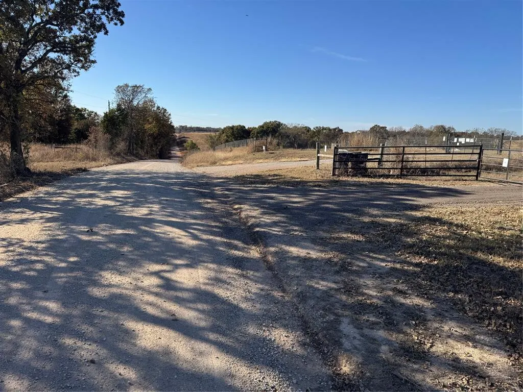 Photo 2 — 30179 Neal Road, Wanette, OK 74878