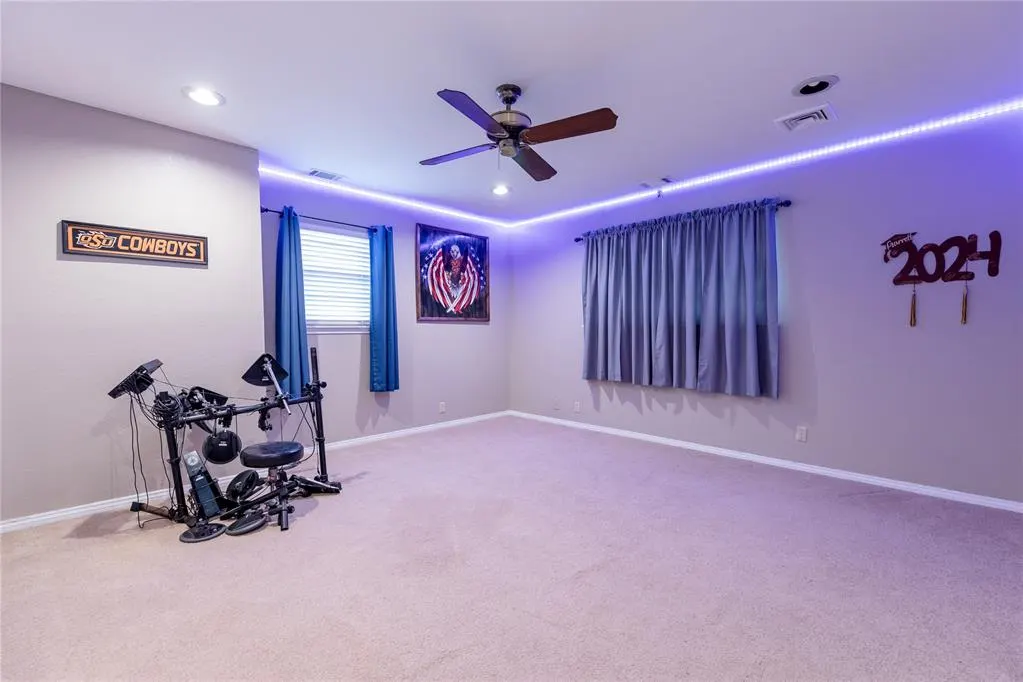 Photo 26 — 716 Phillips Lane, Clinton, OK 73601