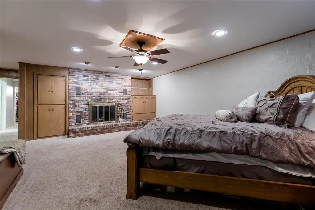 Photo 34 — 716 Phillips Lane, Clinton, OK 73601
