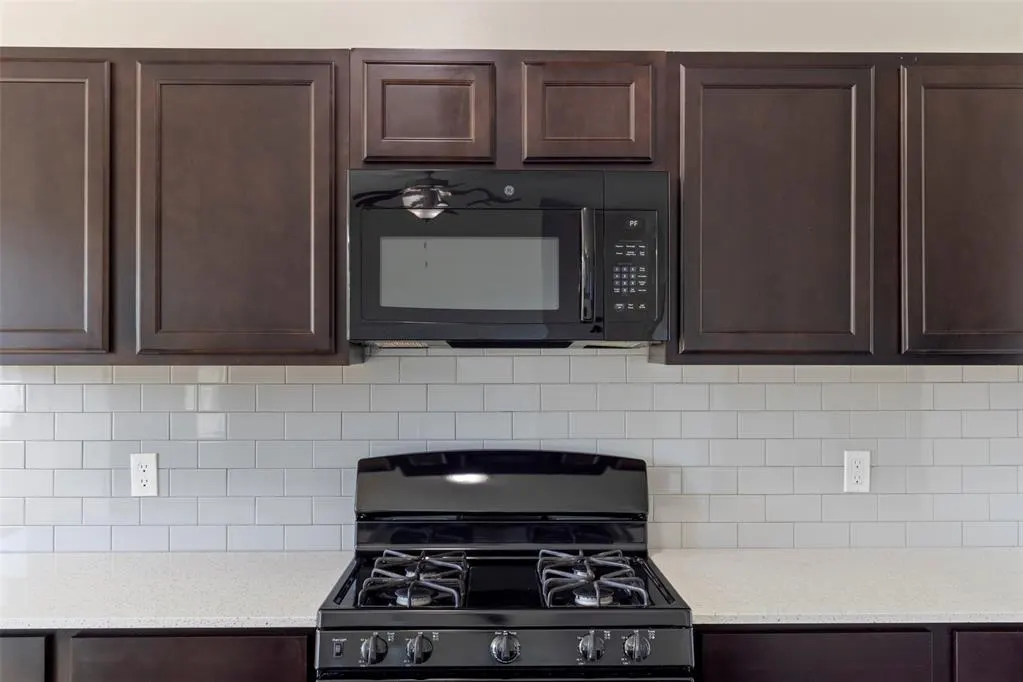 Photo 19 — 14500 Meadow Ridge Lane, Edmond, OK 73025