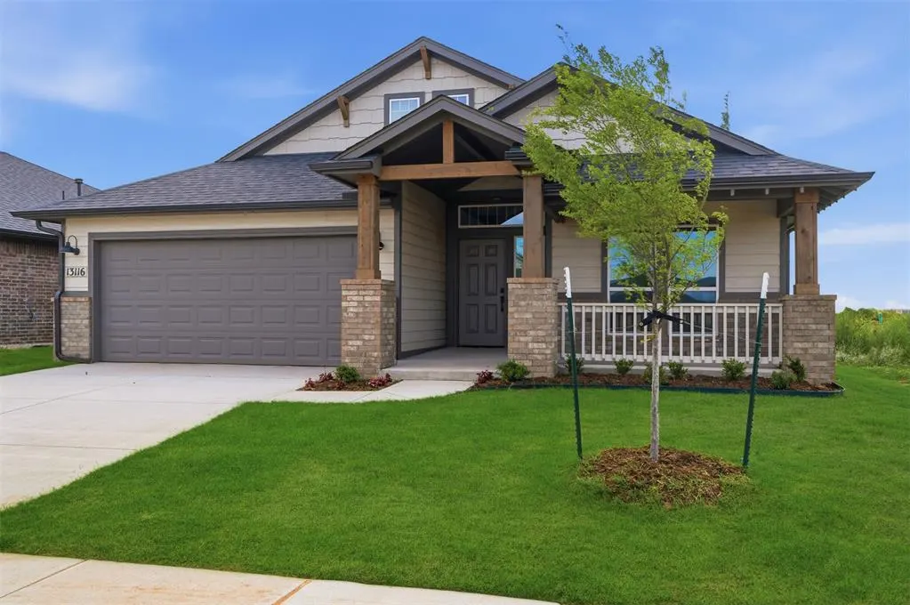 Photo 2 — 13116 Mesquite Trail, Piedmont, OK 73078