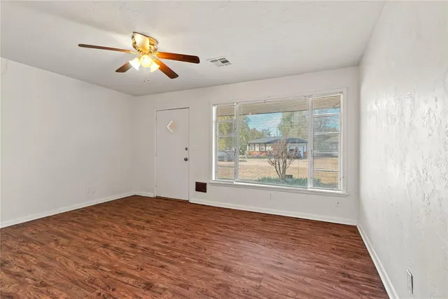 Photo 5 — 1333 Regent Street, Norman, OK 73069