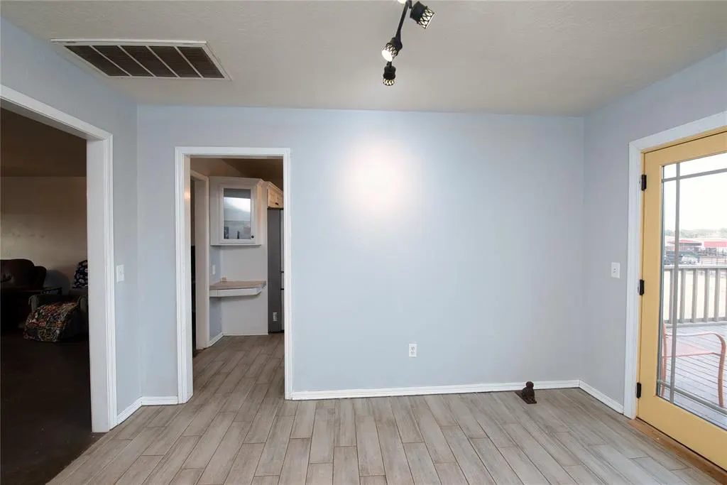 Photo 7 — 202 N Otis Avenue, Elk City, OK 73644