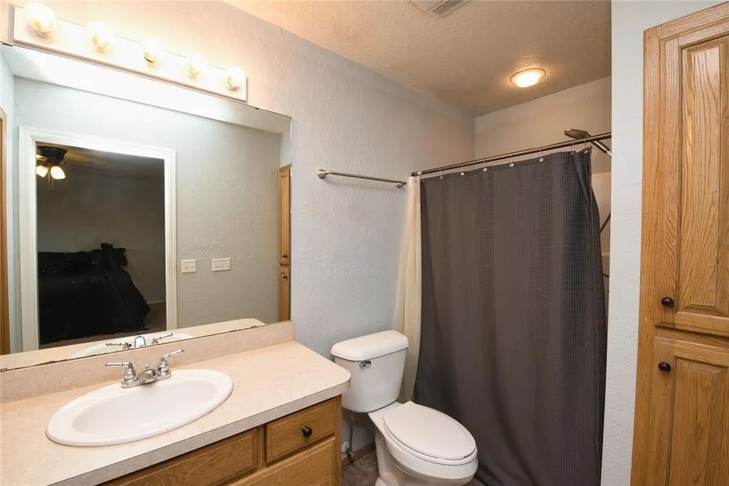 Photo 25 — 202 N Otis Avenue, Elk City, OK 73644