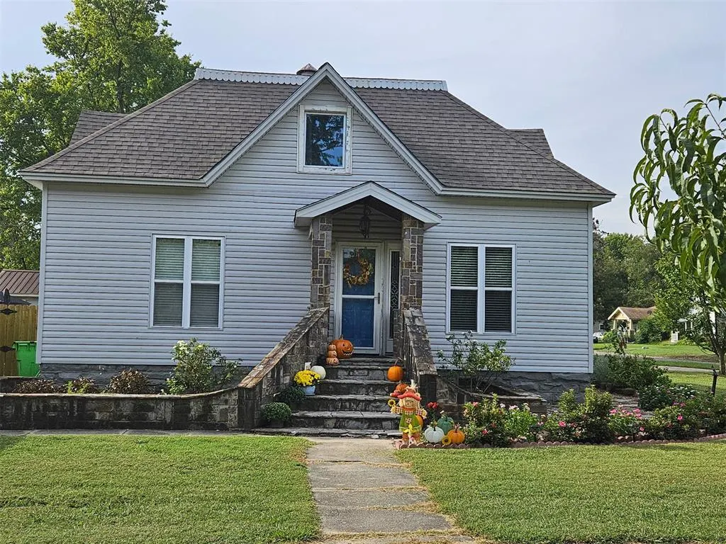 Photo 4 — 202 S 7th Street, Okemah, OK 74859