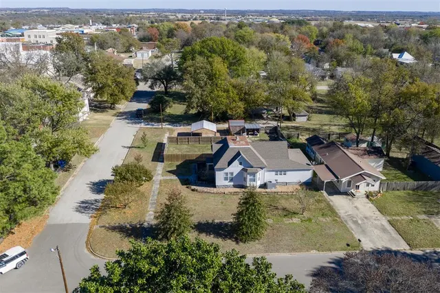 Photo 8 — 202 S 7th Street, Okemah, OK 74859