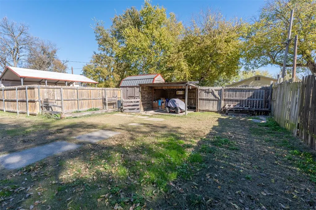 Photo 34 — 202 S 7th Street, Okemah, OK 74859