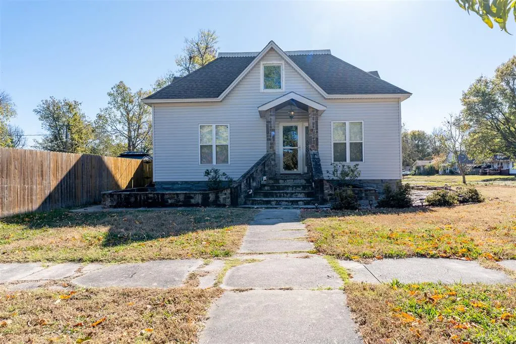 Photo 36 — 202 S 7th Street, Okemah, OK 74859