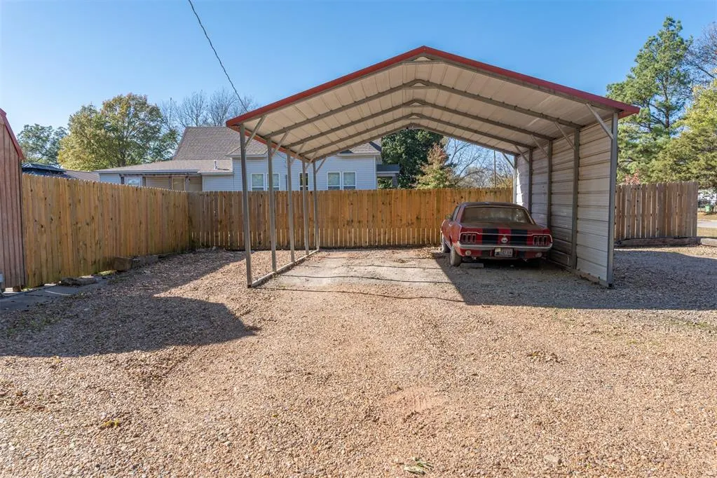 Photo 45 — 202 S 7th Street, Okemah, OK 74859