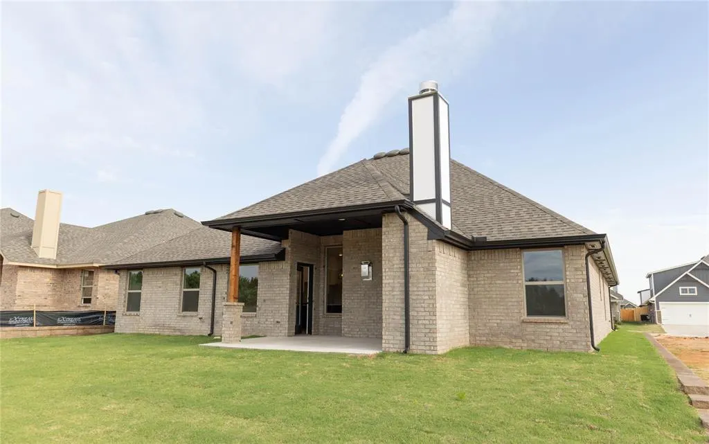 Photo 32 — 10304 SW 56th Street, Mustang, OK 73064