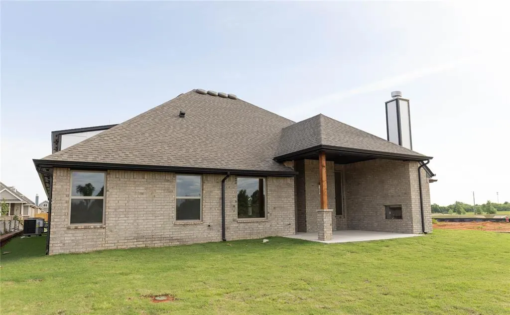 Photo 34 — 10304 SW 56th Street, Mustang, OK 73064