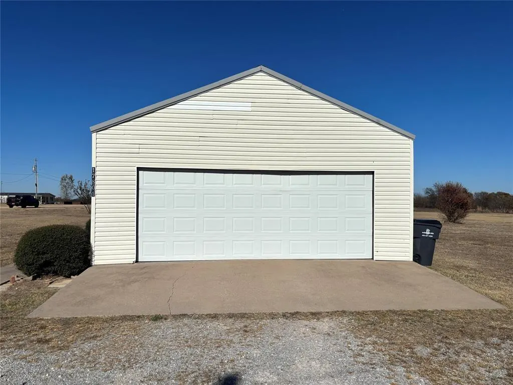 Photo 3 — 17801 Lexie Lane, Lexington, OK 73051