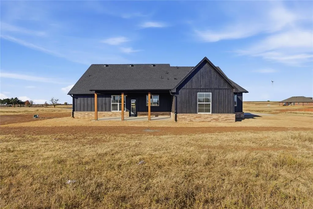 Photo 43 — 977 Rylee Lane, Tuttle, OK 73089
