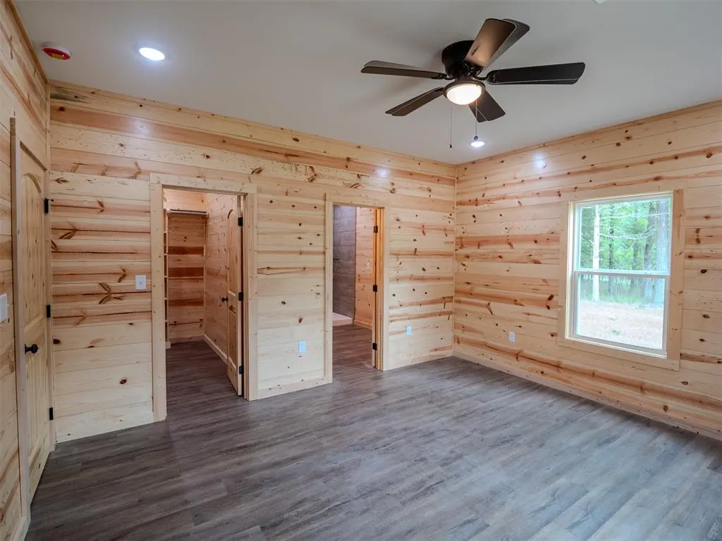 Photo 18 — 916 E Copperhead Road, Sawyer, OK 74756