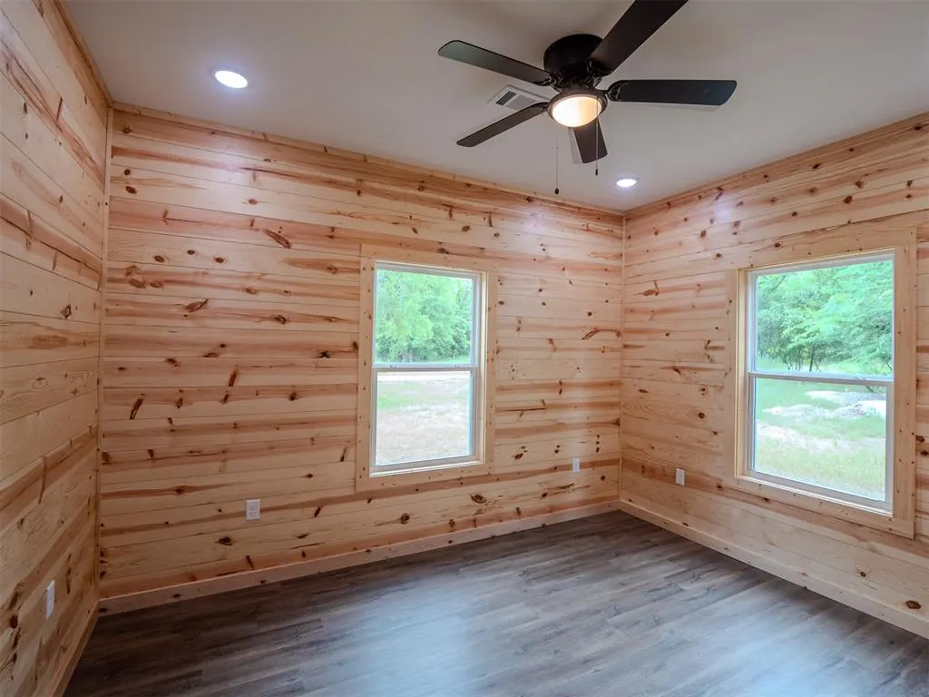 Photo 24 — 916 E Copperhead Road, Sawyer, OK 74756