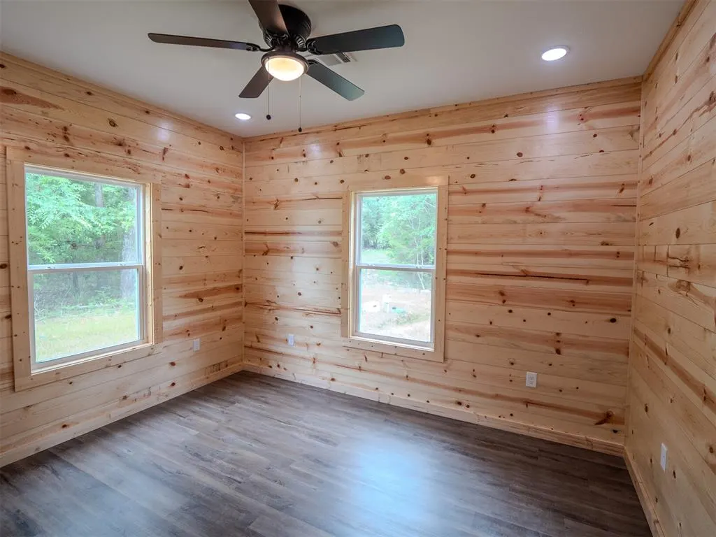 Photo 30 — 916 E Copperhead Road, Sawyer, OK 74756