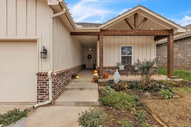 Photo 4 — 112 W 4th Street, Arcadia, OK 73007