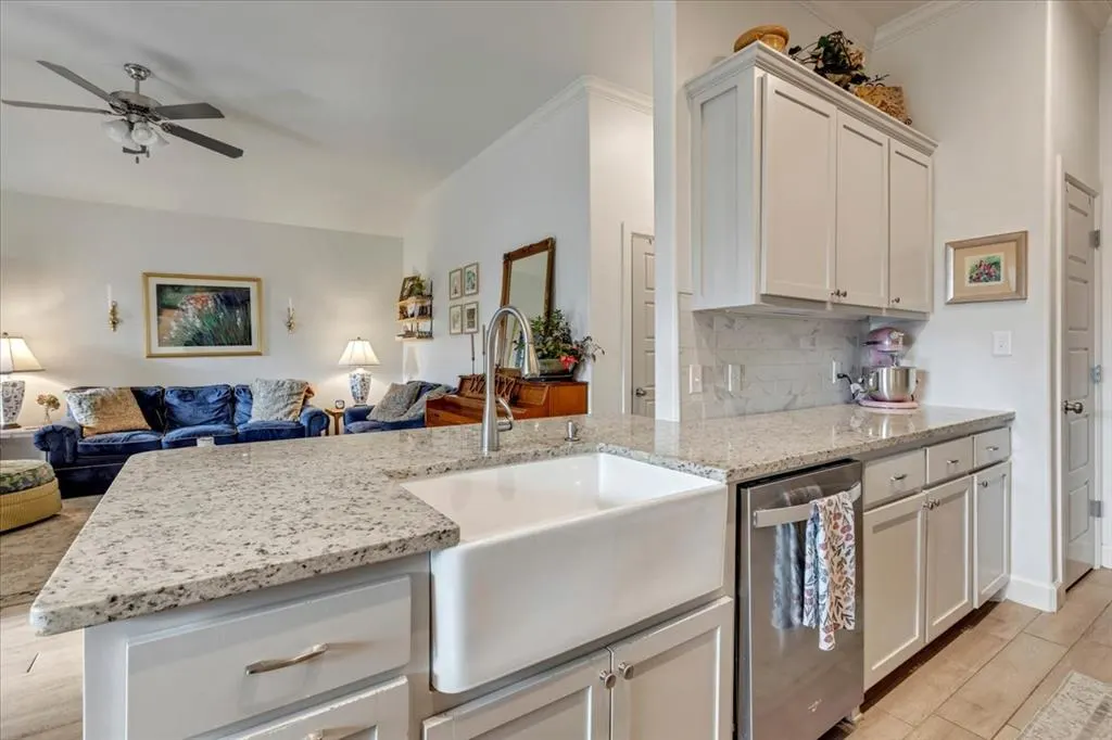 Photo 10 — 112 W 4th Street, Arcadia, OK 73007
