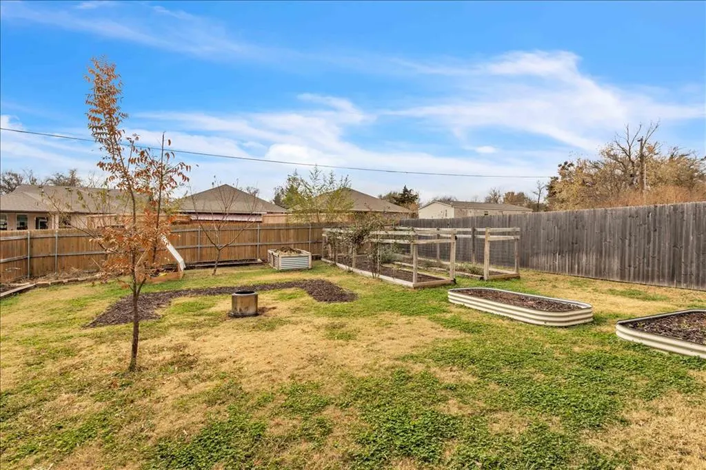 Photo 26 — 112 W 4th Street, Arcadia, OK 73007