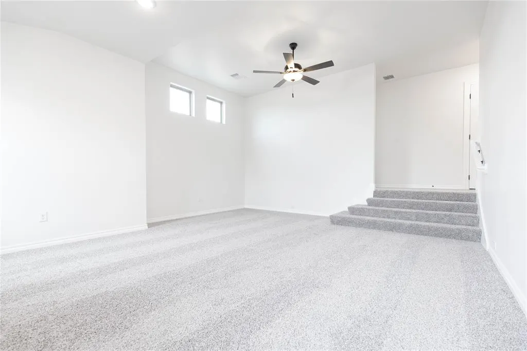 Photo 18 — 9308 NW 116th Street, Yukon, OK 73099