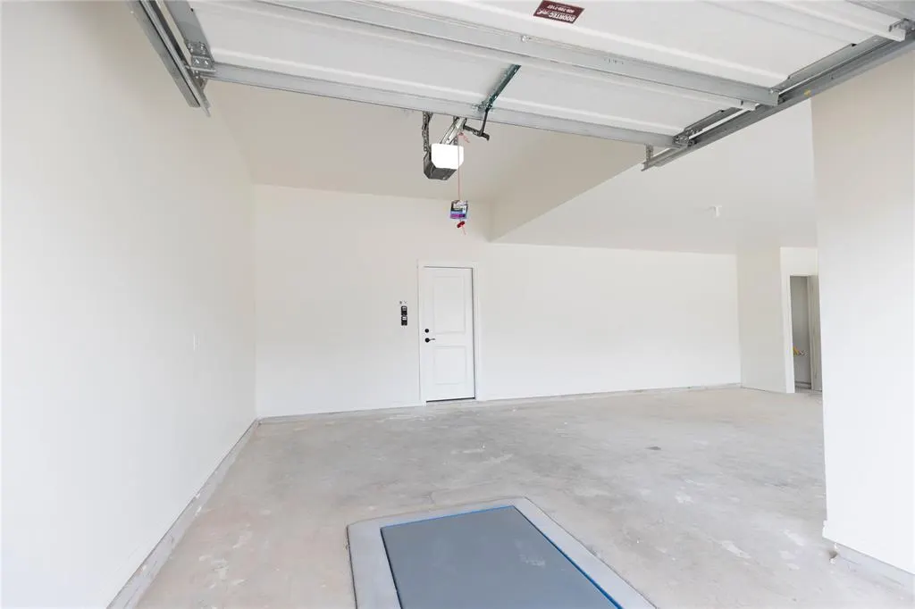 Photo 33 — 9308 NW 116th Street, Yukon, OK 73099