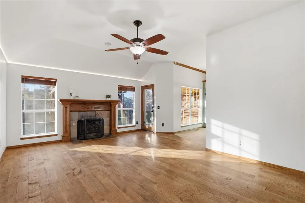Photo 7 — 1809 Duckhawk Court, Edmond, OK 73003