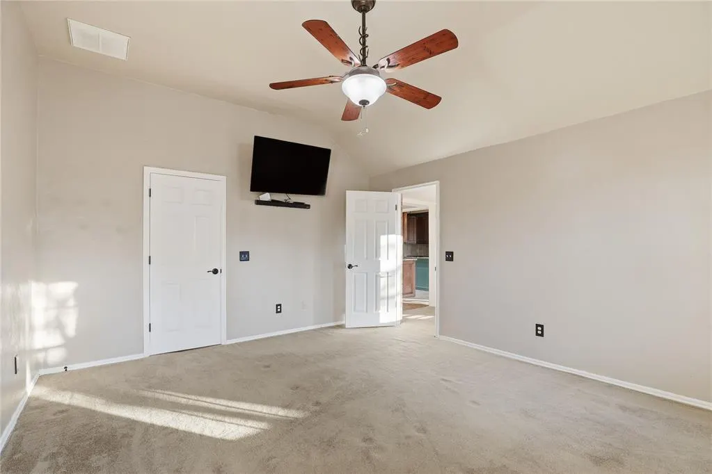 Photo 15 — 1809 Duckhawk Court, Edmond, OK 73003