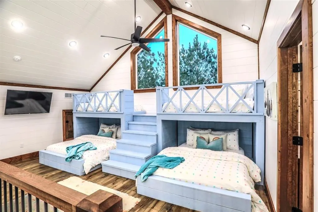 Photo 16 — 68 White Oak Acorn Lane, Broken Bow, OK 74728