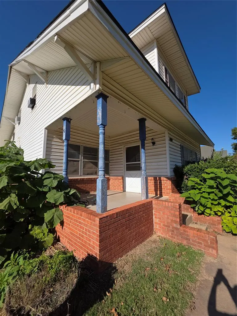 Photo 2 — 400 E Wagner Street, Pauls Valley, OK 73075