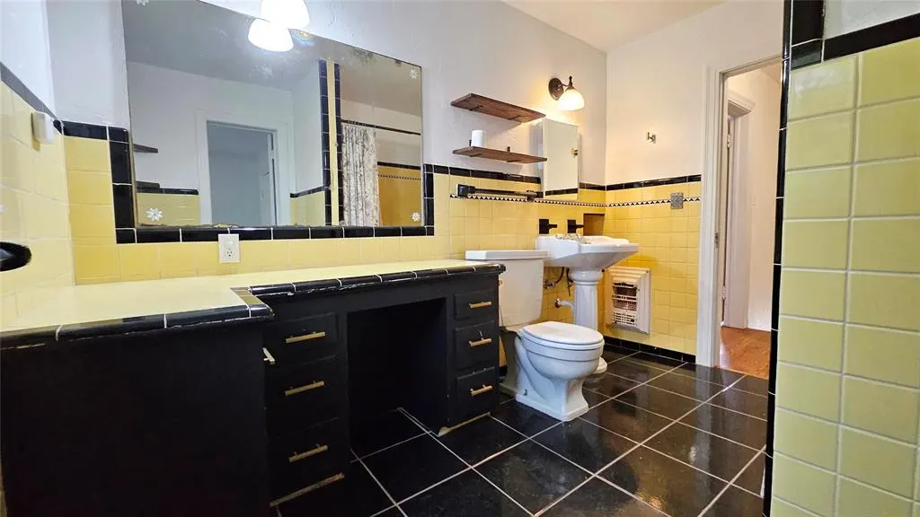 Photo 35 — 2108 NW 25th Street, Oklahoma City, OK 73107