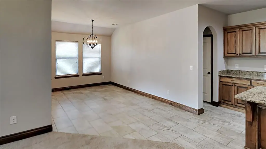 Photo 7 — 12729 NW 137th Street, Piedmont, OK 73078