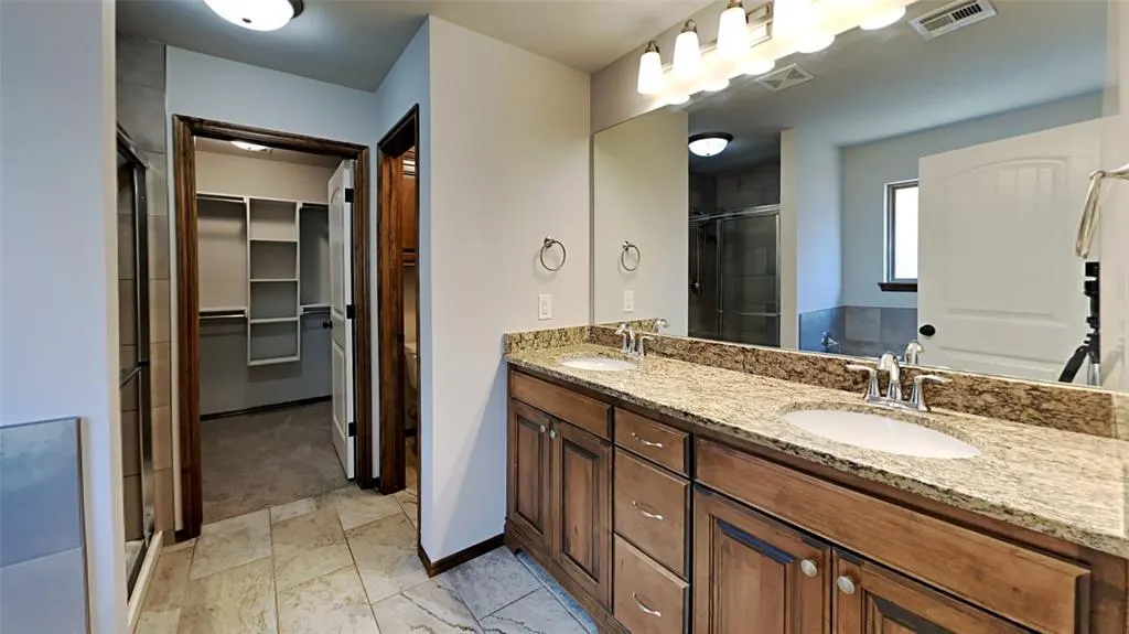 Photo 9 — 12729 NW 137th Street, Piedmont, OK 73078
