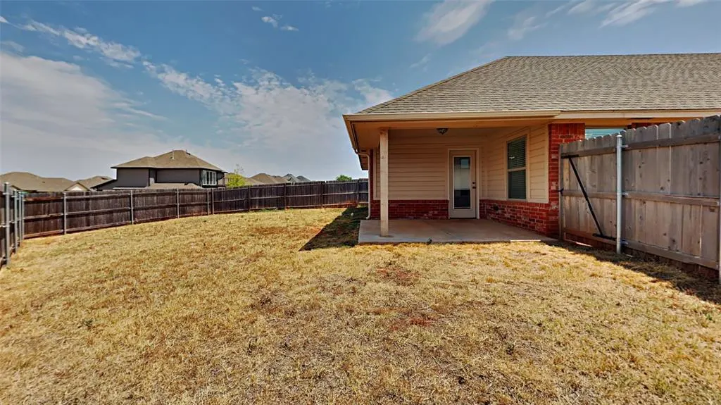 Photo 18 — 12729 NW 137th Street, Piedmont, OK 73078