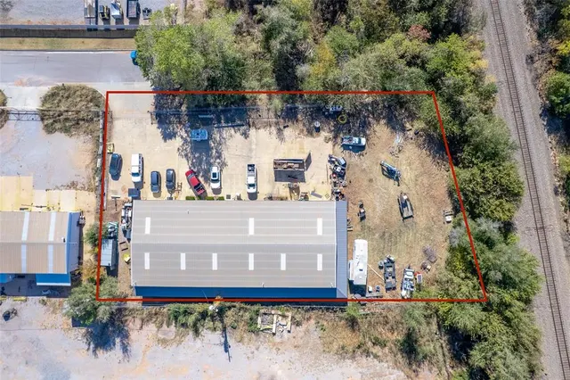 Front exterior — 319 NW 59th Street, Oklahoma City, OK 73118