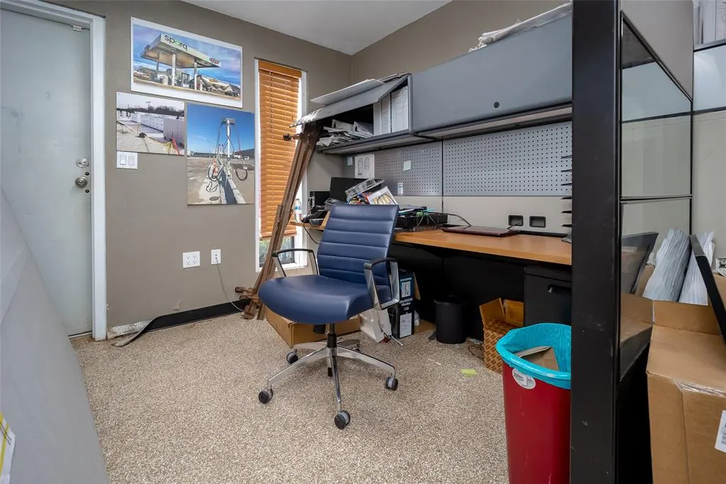 Photo 22 — 319 NW 59th Street, Oklahoma City, OK 73118