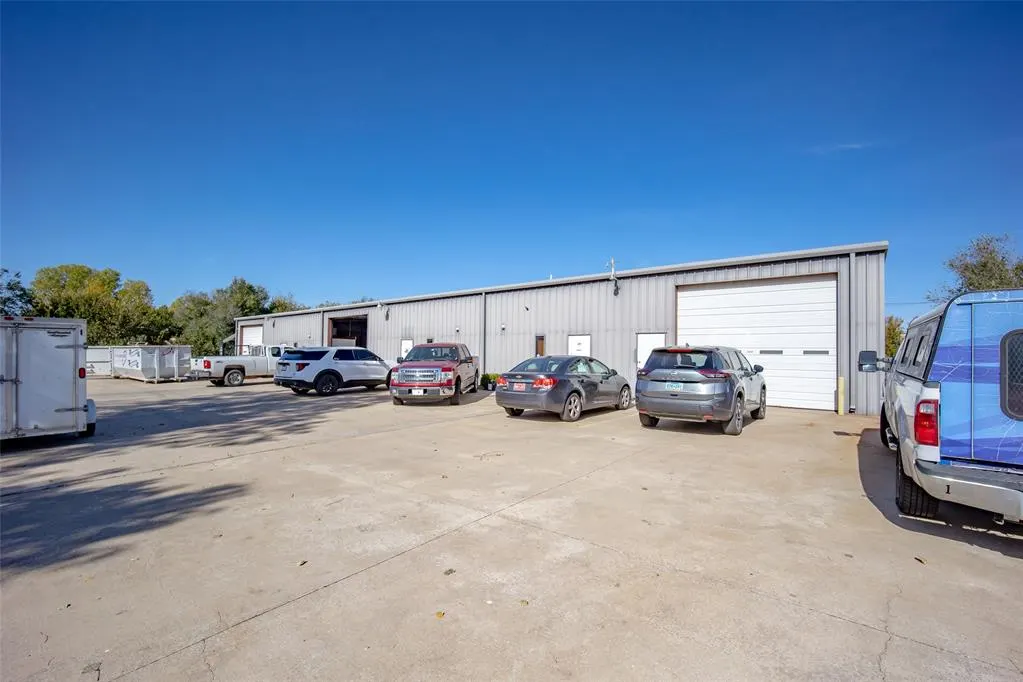 Photo 27 — 319 NW 59th Street, Oklahoma City, OK 73118