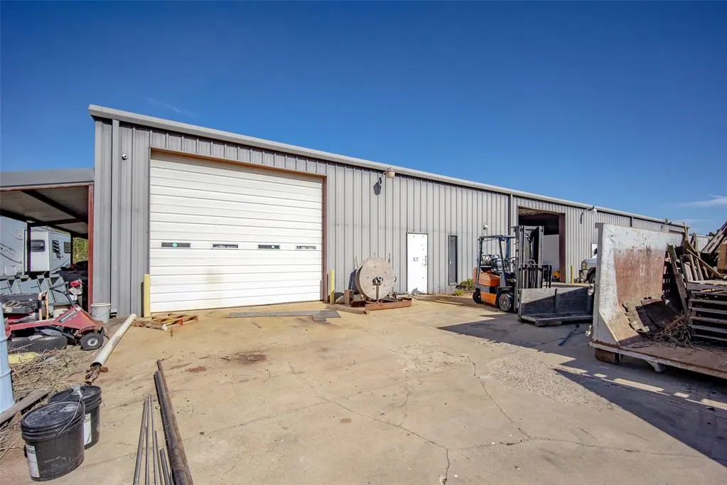 Photo 31 — 319 NW 59th Street, Oklahoma City, OK 73118