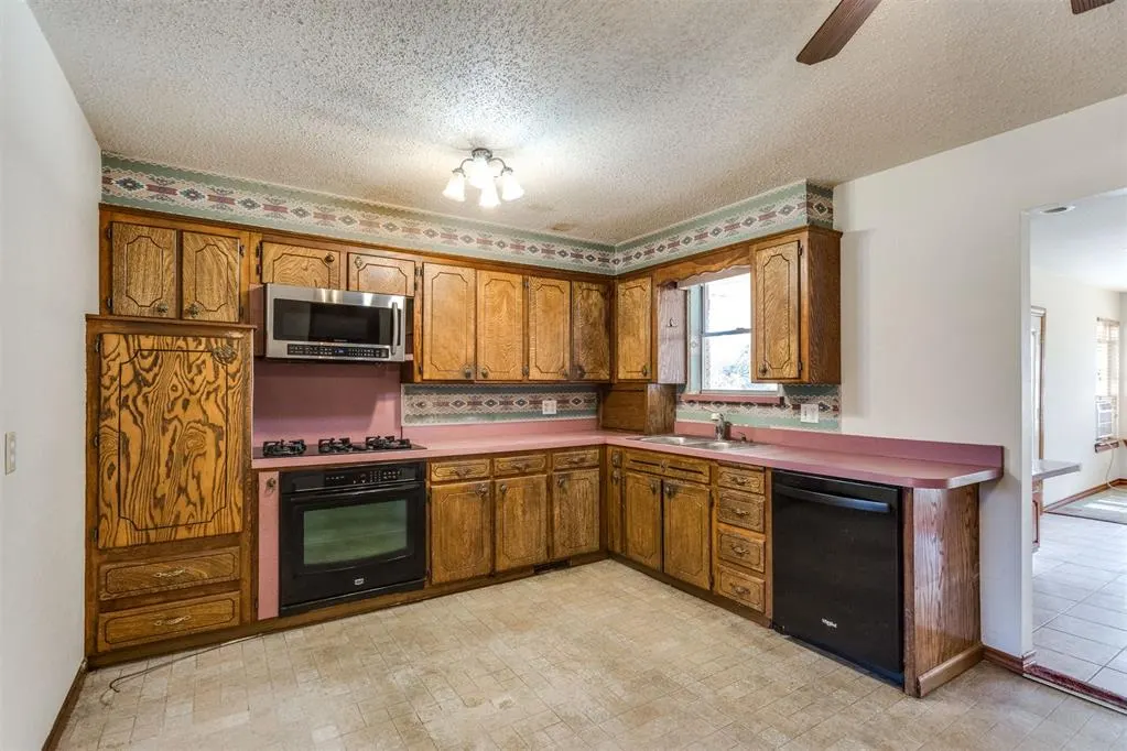 Photo 23 — 14554 NE 50th Street, Choctaw, OK 73020