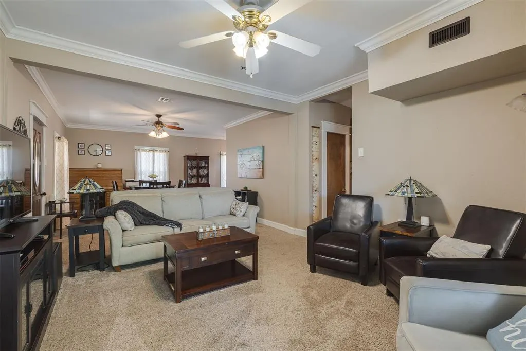 Photo 7 — 613 N Wineblood Street, Checotah, OK 74426