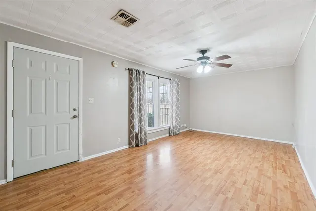 Photo 6 — 701 E Scissortail Lane, Cushing, OK 74023